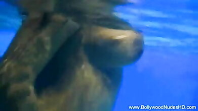 অশ্লীল অনলাইন কোন নিবন্ধন নাচ, সেক্সি, জল