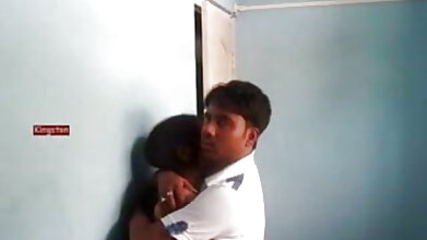 অশ্লীল অনলাইন কোন নিবন্ধন ভারতীয়