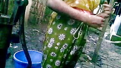 অশ্লীল অনলাইন কোন নিবন্ধন ভিডিও বাথ